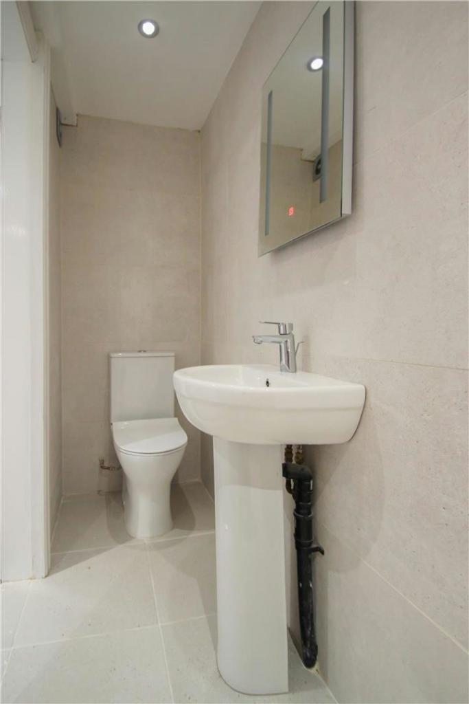 Bedroom 2 En-Suite 2