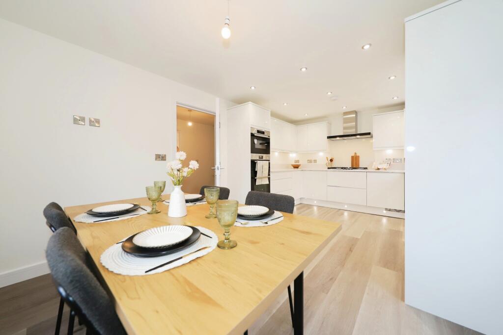 Kitchen Diner