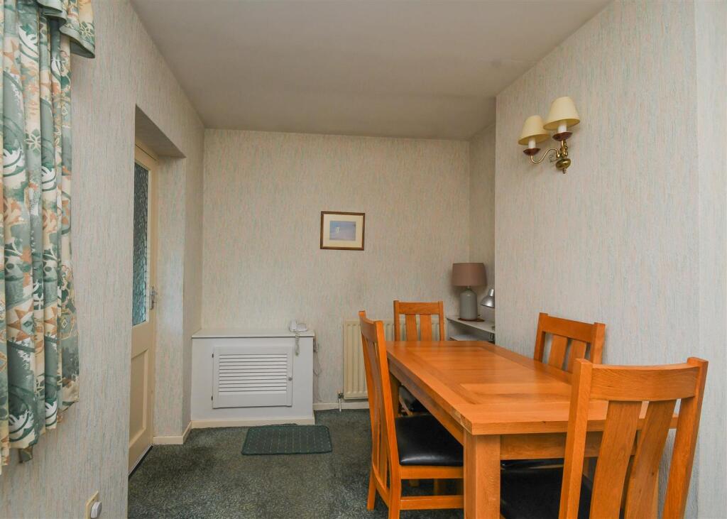 2 Green Acres - Dining Room.jpg