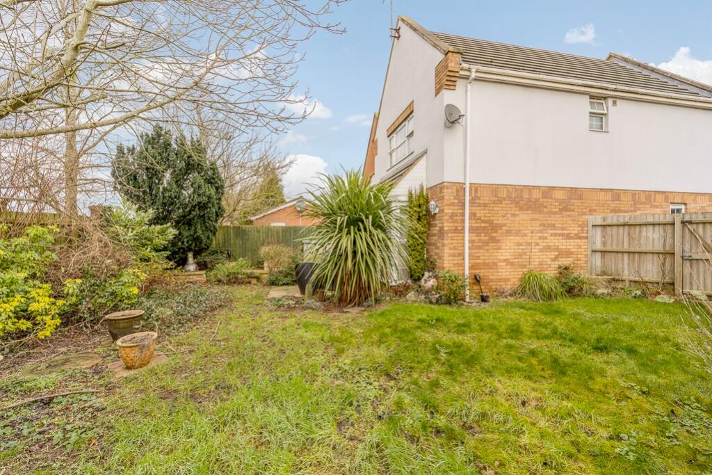 2 Heron Way (Spalding)-9