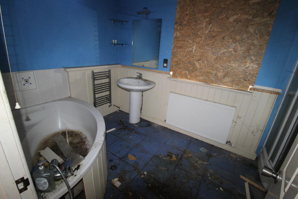 Forest Edge House, Jacobs Walk, Totton, SO40 9JU