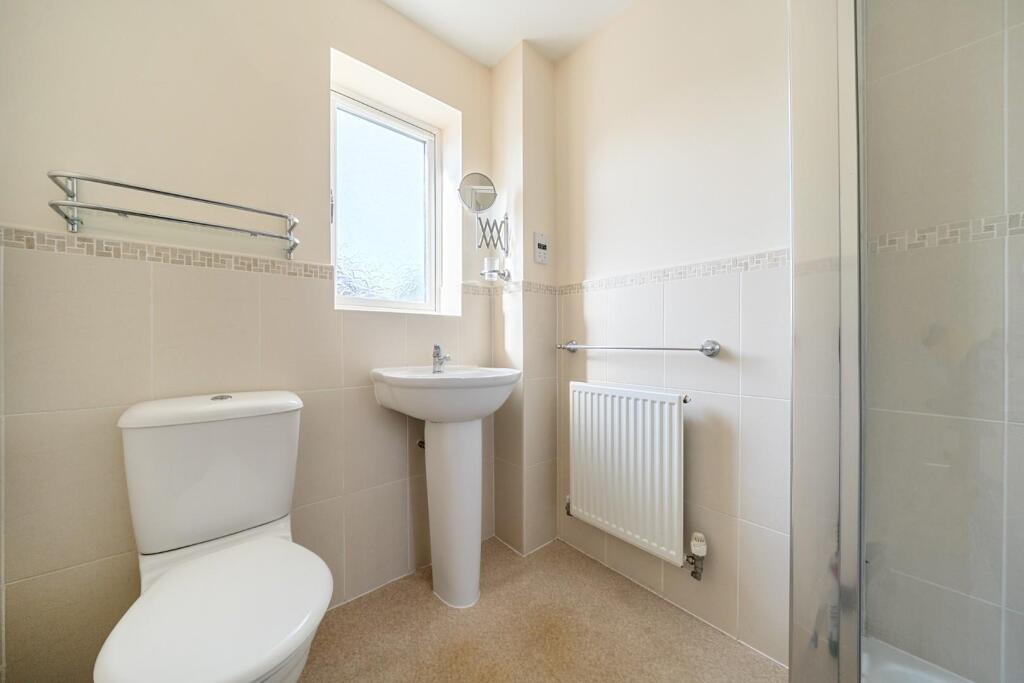 Ensuite.jpg