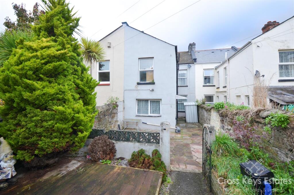 Garden &amp; Parking