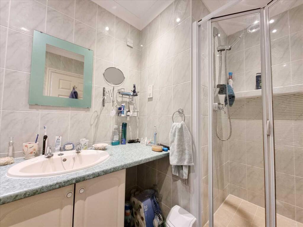 En-Suite:
