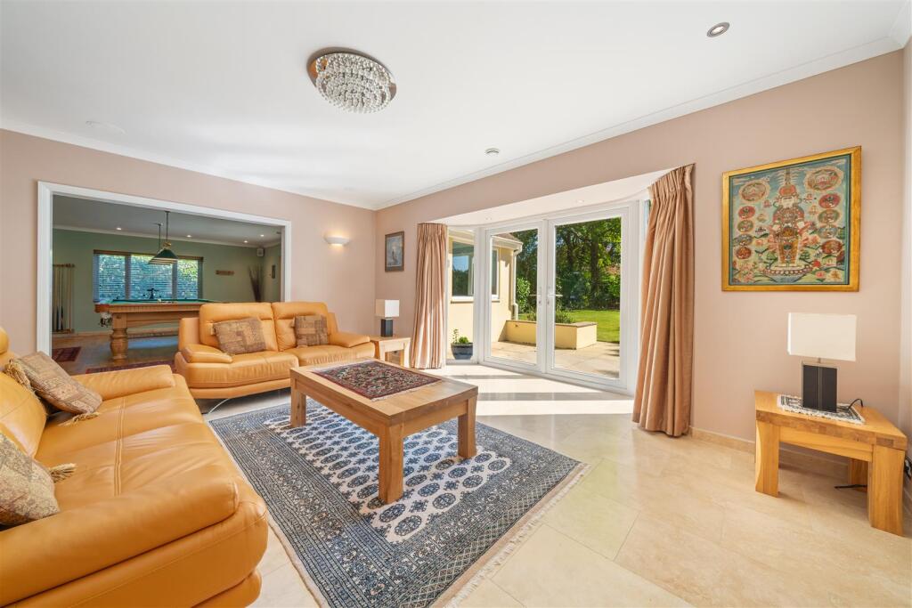 4. Living_PPG-10.jpg