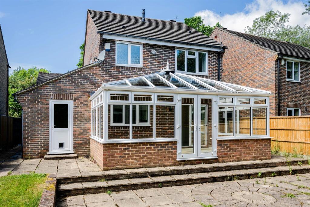 LINDEN CLOSE, 3  (4).jpg