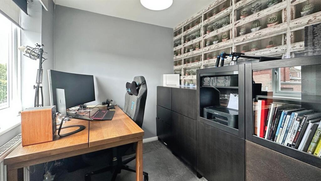 69747102--4104-BD3C-0372E543DD88-72555-0000173688B