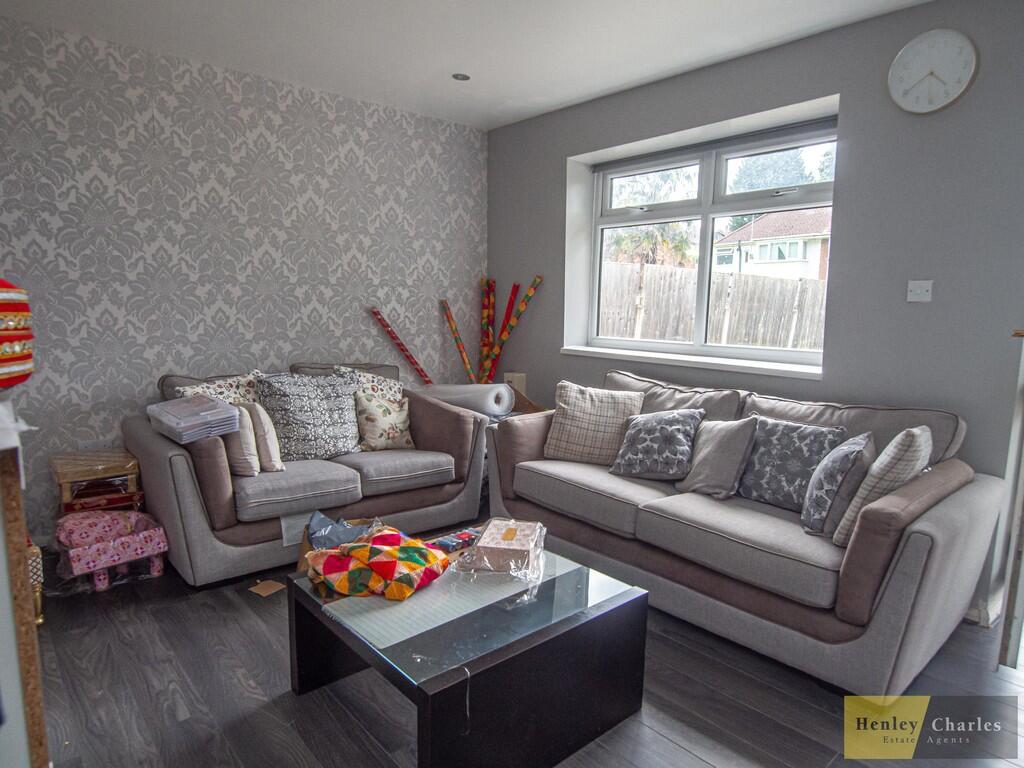 20240812-P8122553...