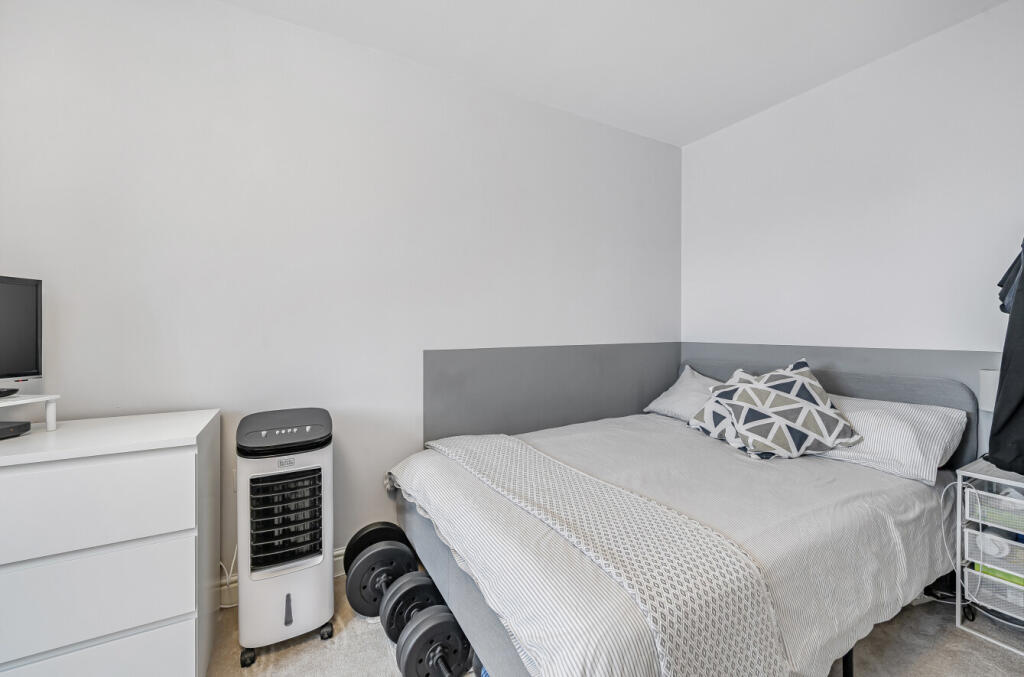 1313342-26-685ad8...