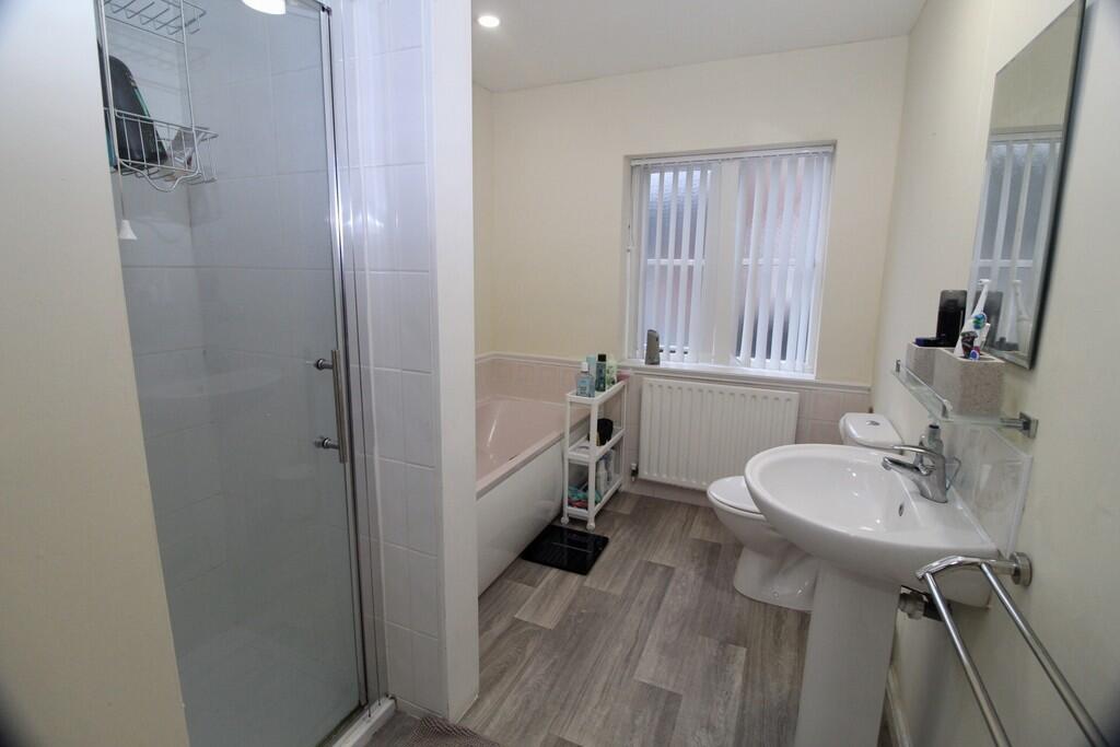 IMG_383531_11_lar...