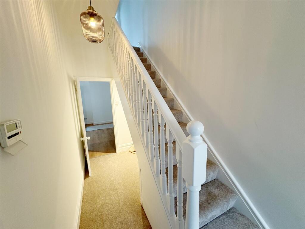 Hallway and stairs.jpg