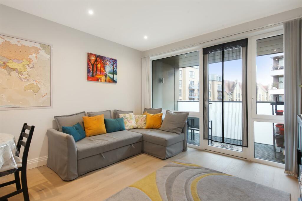 Flat 19, Burghley House - cCj6qaFF7iSYuM1uKg7g.jpg