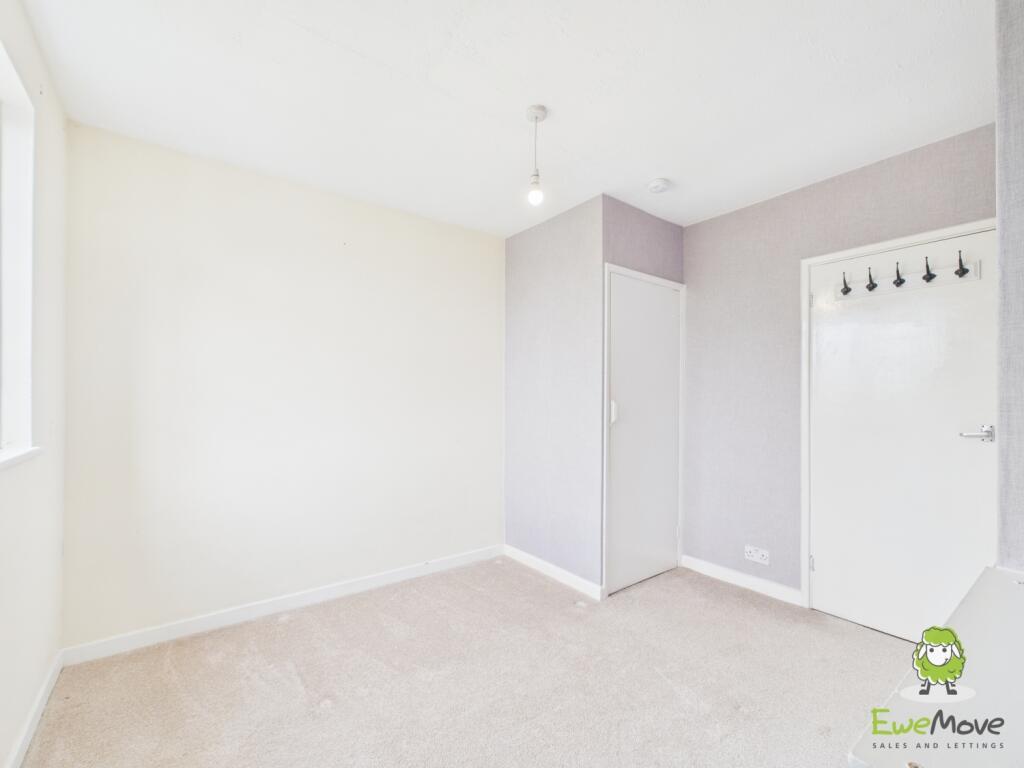 Ewemove Basingstoke Devonshire Place Bedroom Two