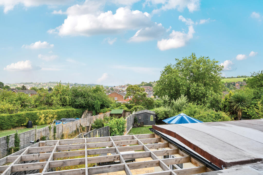 1334090-7-688ce47...