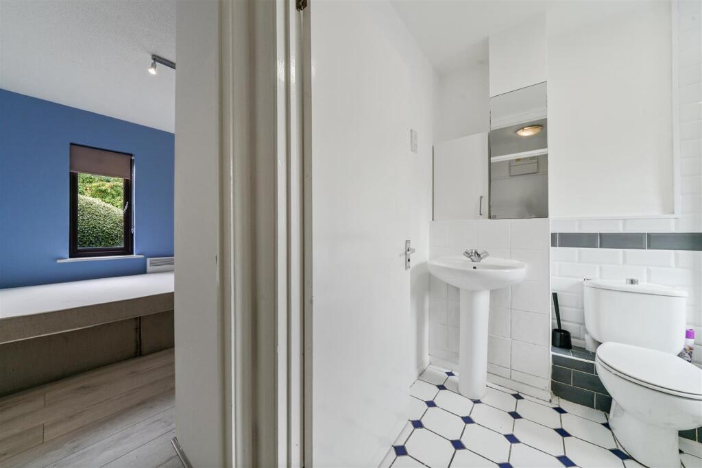 New Bathroom.jpg