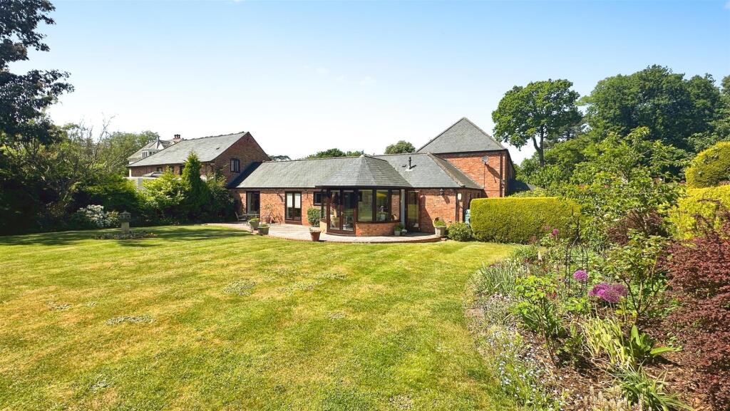 21618758--47E6-B6E5-497763C3B06C-40577-00000CE1EB2