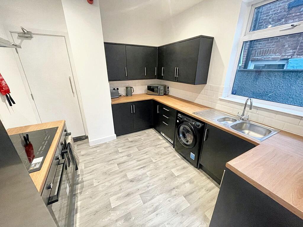 Communal Kitchen