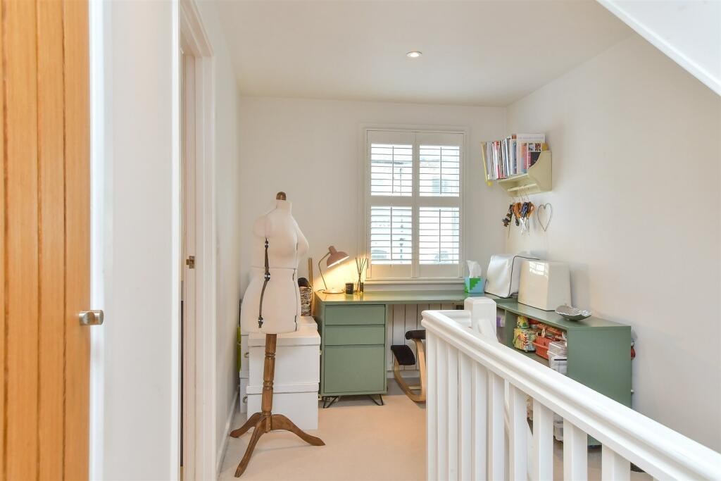 Internal Lifestyle Photograph