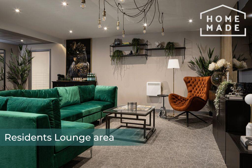 1b010bfe23fae3f78cf3be295ecc