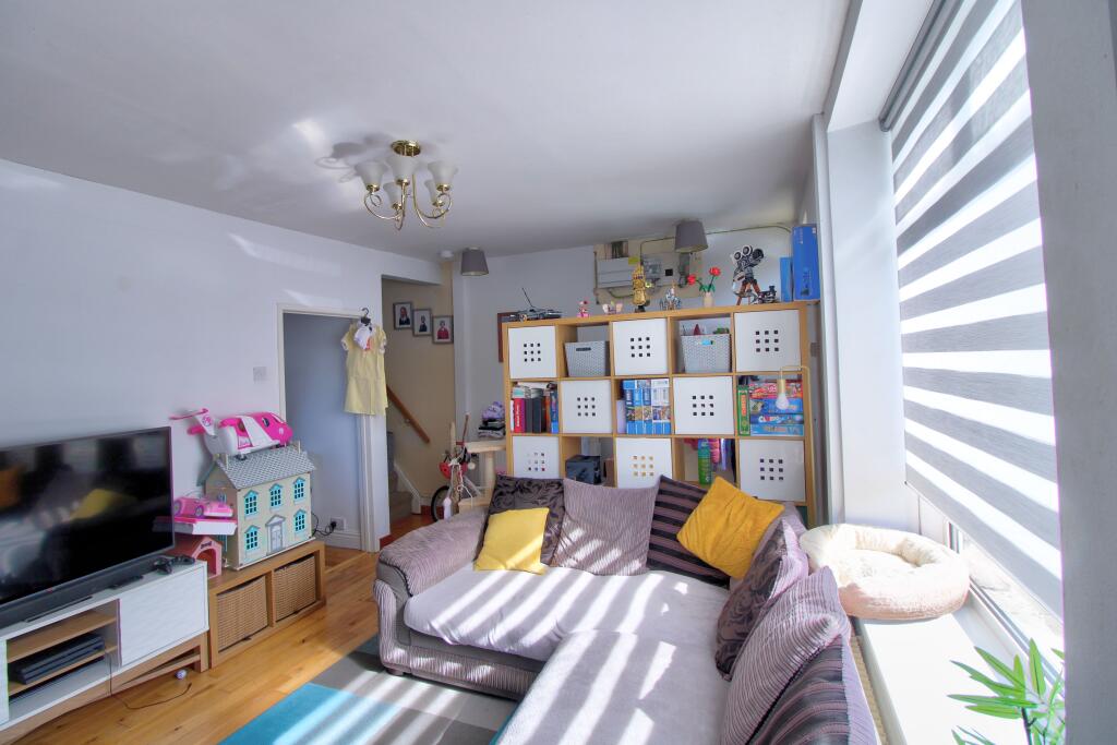 IMG_4326_7_8Interior4