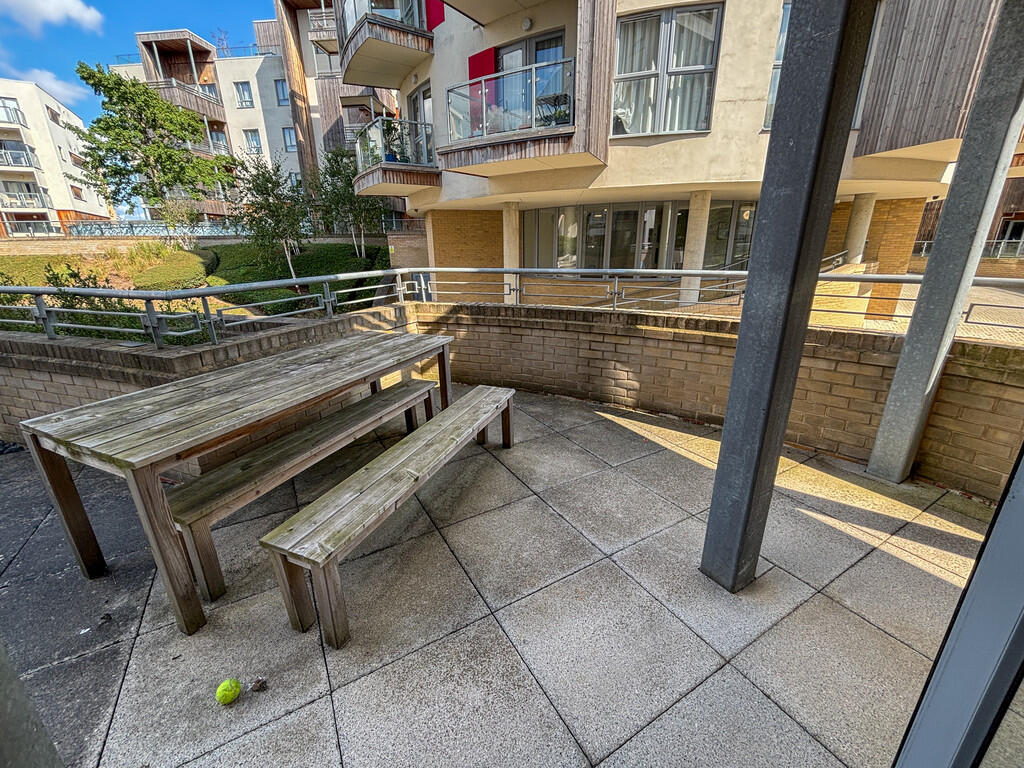 Patio (4)