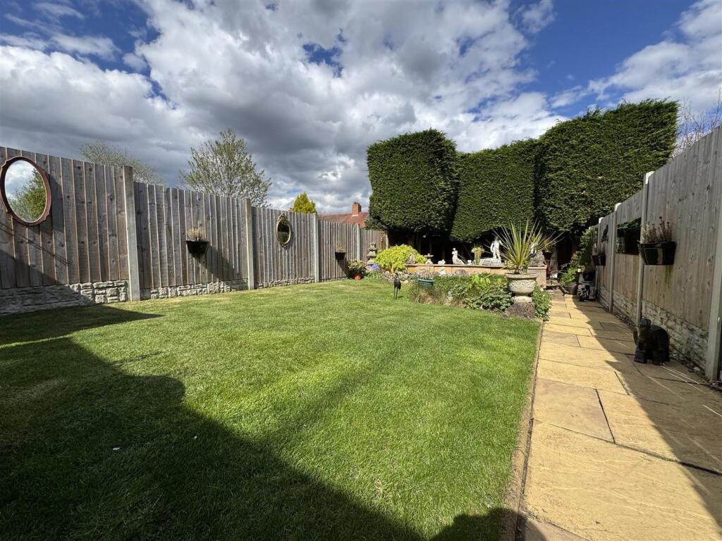 IMG_3759 (Large).JPG