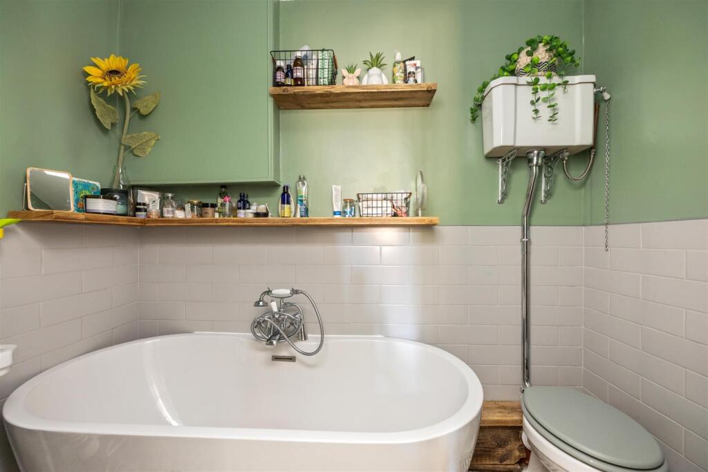 St Aubyns 59A-011.jpg