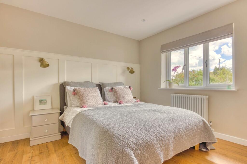 Ewemove Taunton - Comeytrowe (20)