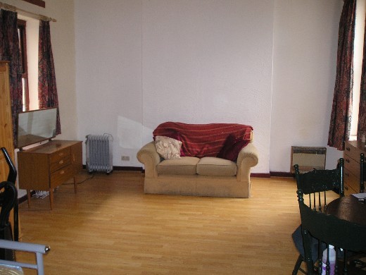 Mainroom 1