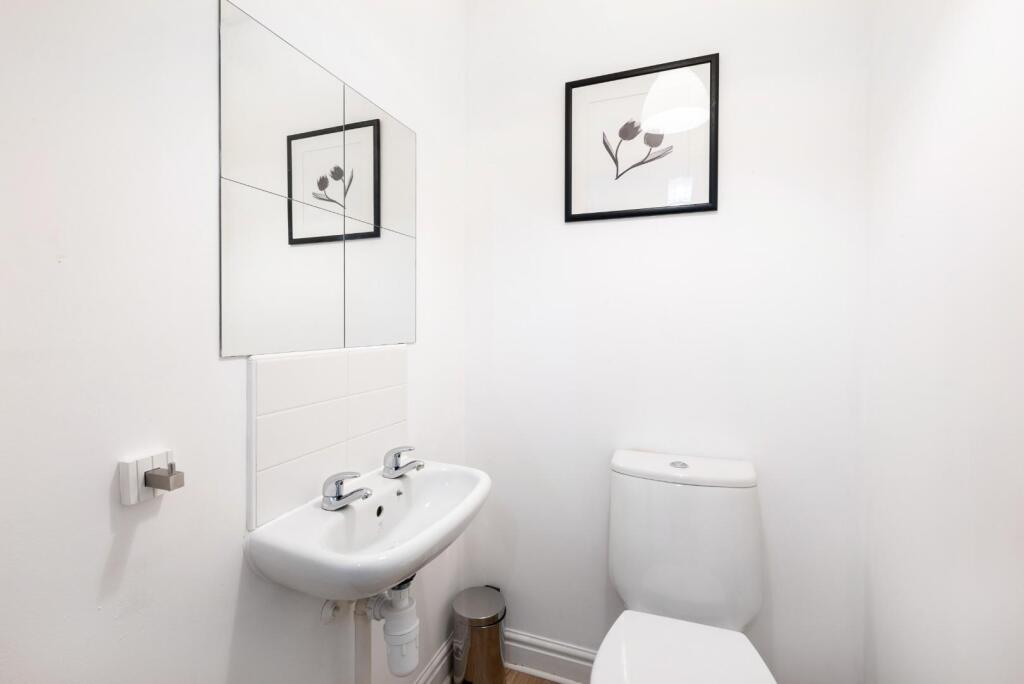 15 Orchid Drive, Bath-15.jpg