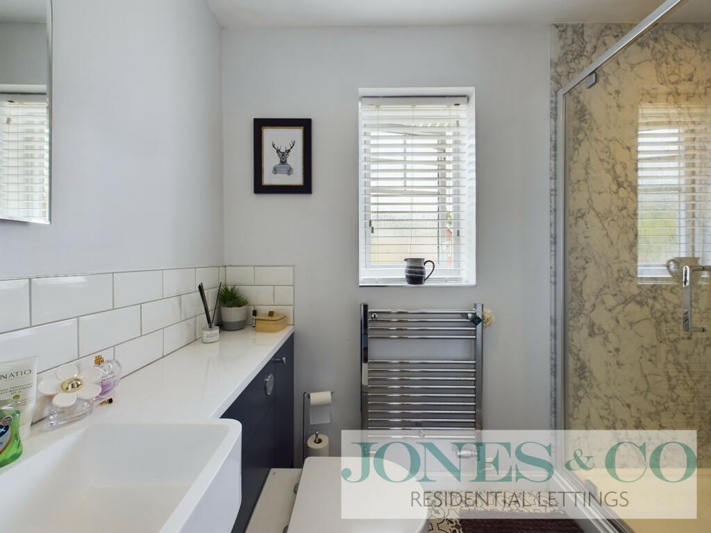 Ensuite Bathroom