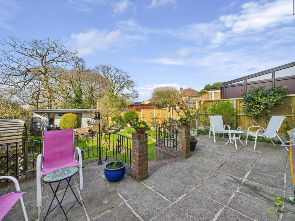 CAM04399G0-PR0046-STILL001