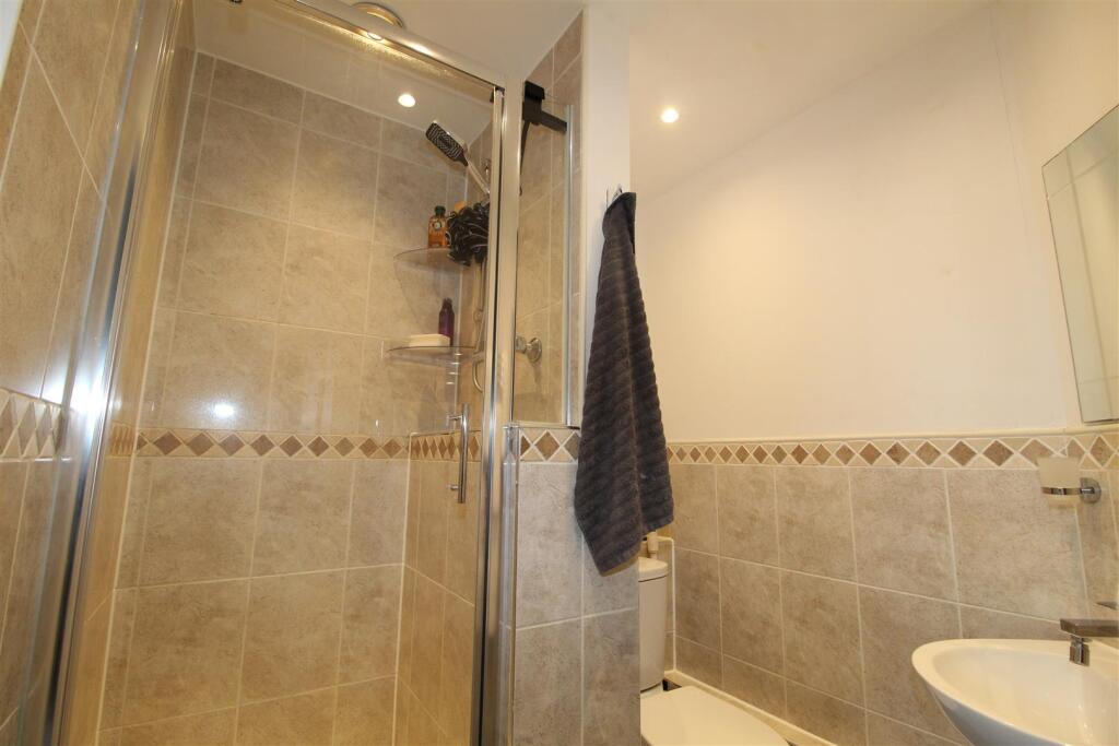 En-suite shower room