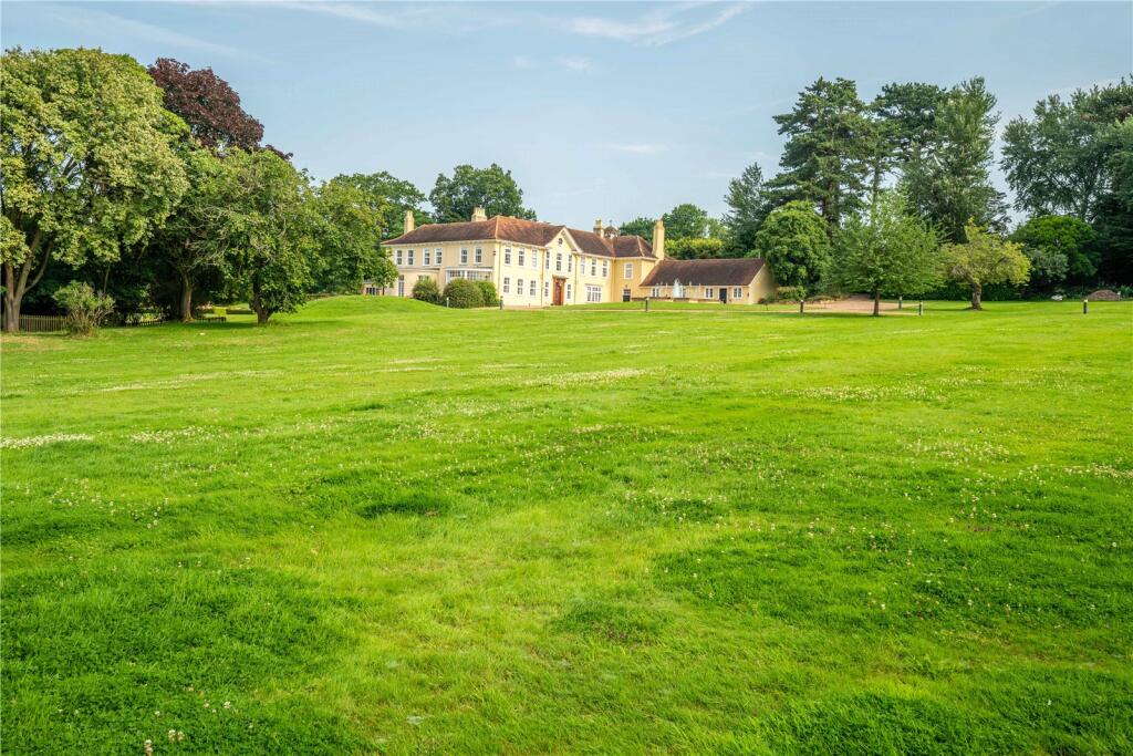 Parkland/Frontage