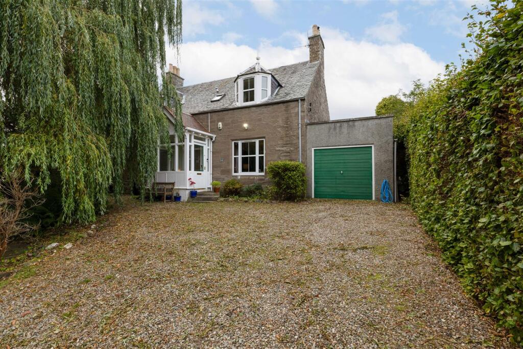 98 Perth Road, Scone-81.jpg