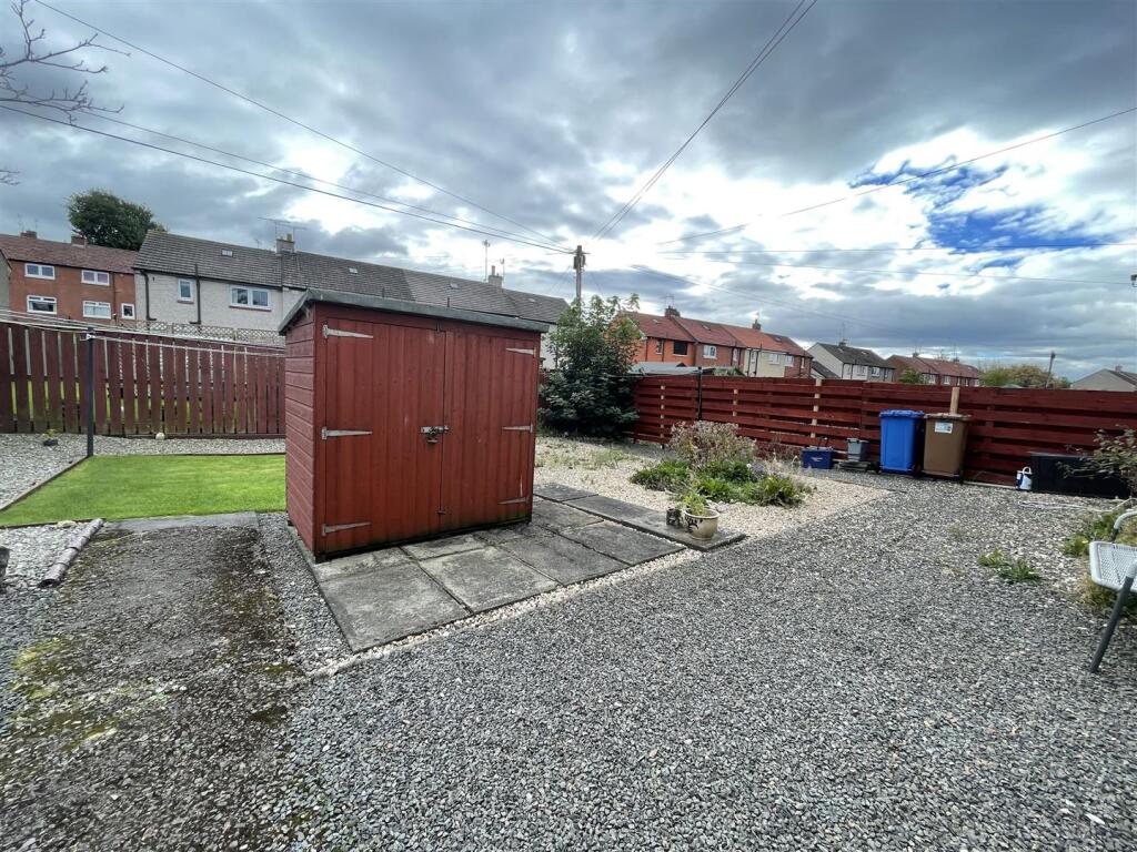 58 Gartmorn Road (4).jpg