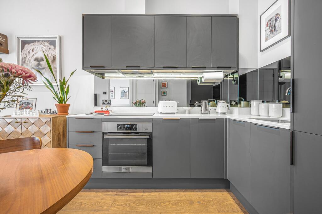 Kitchen Alt Angle