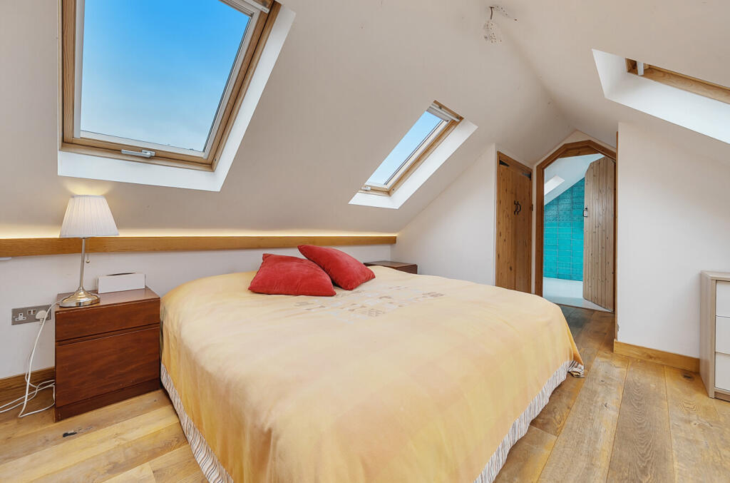 1343910-19-68a5e3...