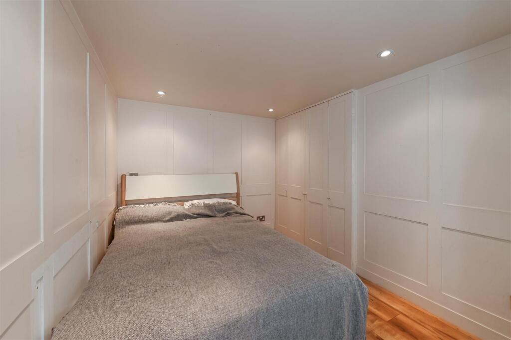 Annexe Bedroom
