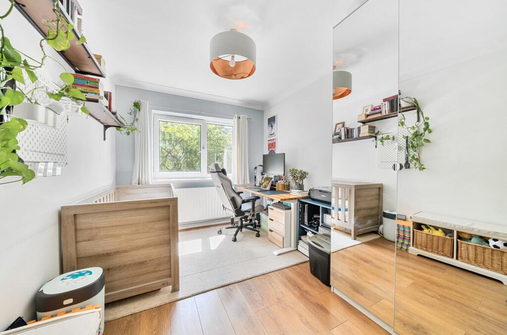 1289915-14-682493...