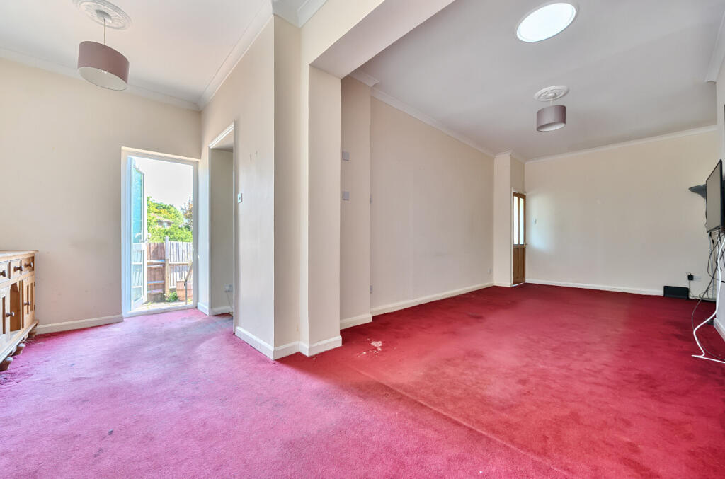 11-681def8731f8b-...