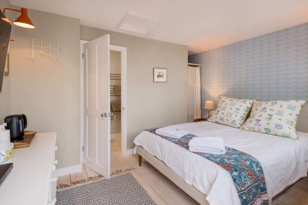 67e514c25deec_Doon-Williams-Oyster-Bay-Port-Isaac