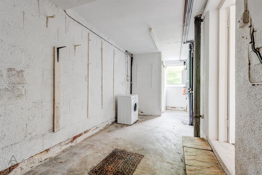21BlackbrookRoad(Interior)(10of29).jpg
