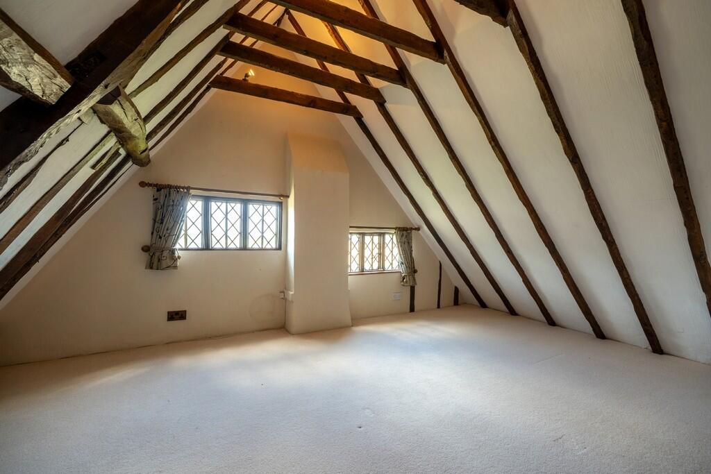 1440pxReads Hall-...