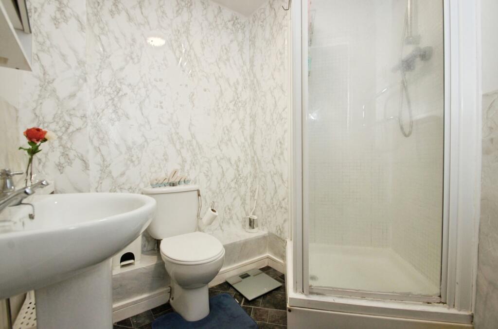 Ensuite Bathroom