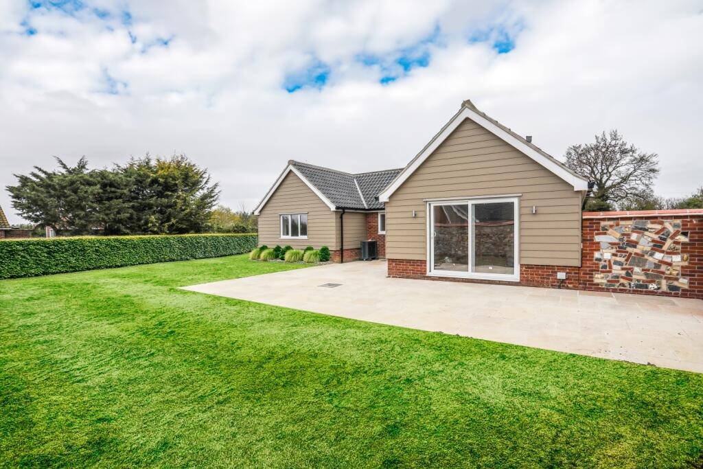Plot 2 Rear 1