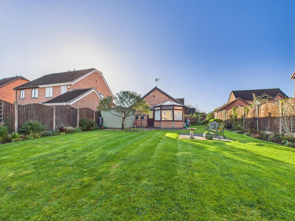 CAM02871G0-PR0634-STILL022