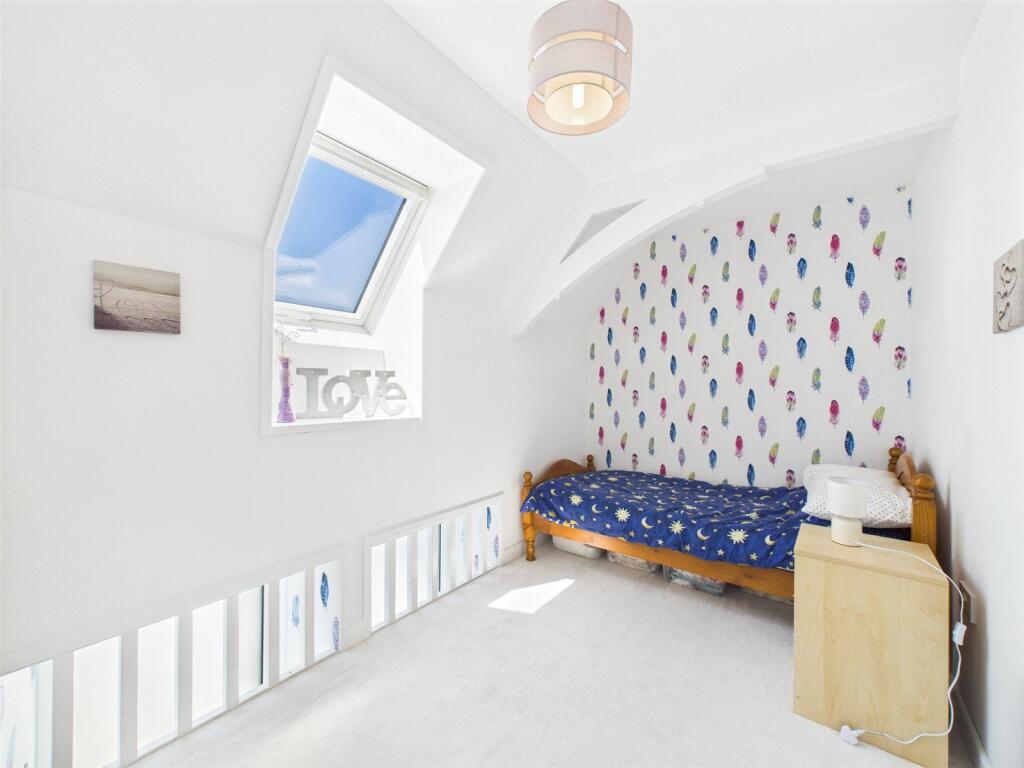 Bedroom 5