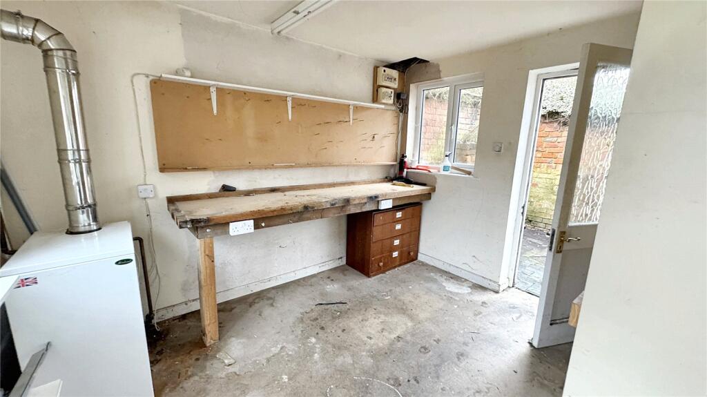 Outbuilding/Utility