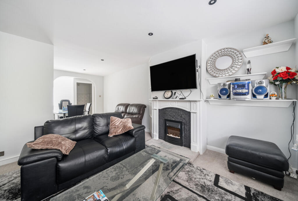 1344763-8-68a8330...